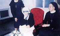 1985德蕾莎修女